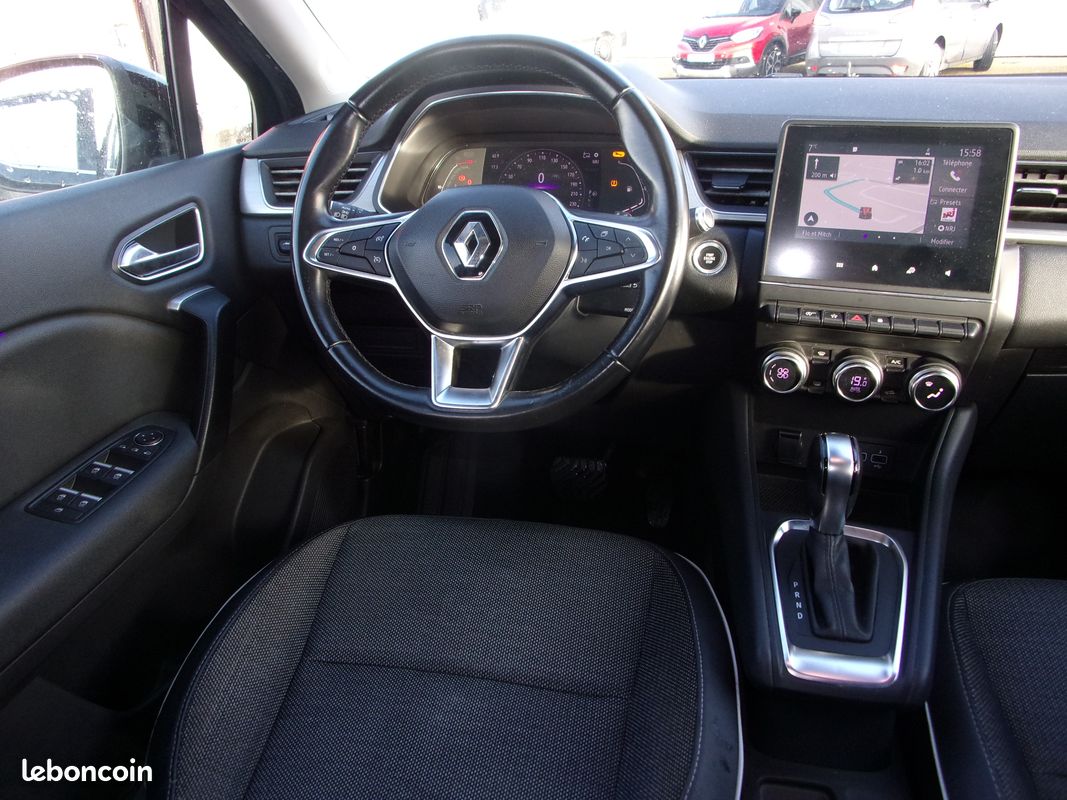 RENAULT CAPTUR BLUE DCI 115 EDC INTENS + attelage (image 4)
