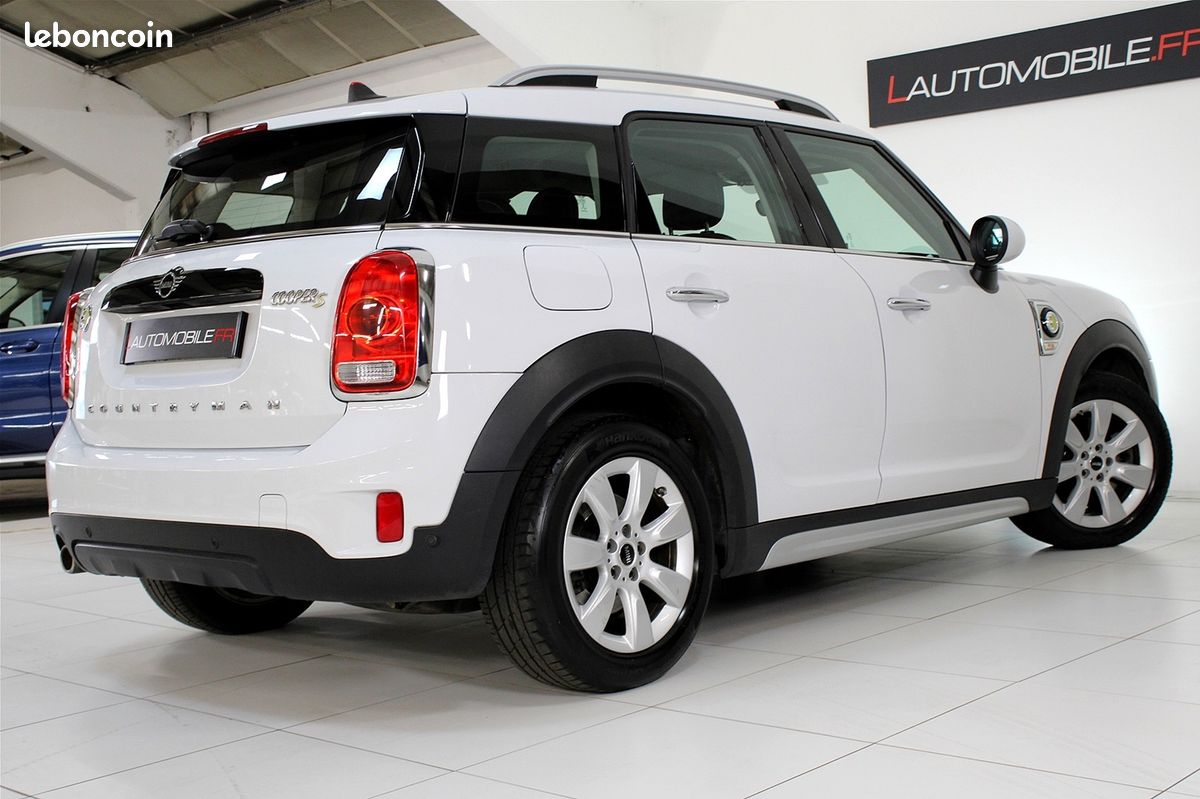 Mini COUNTRYMAN COOPER SE 136CH + 88CH BUSINESS ALL4 BVA (image 3)