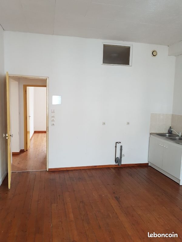 Appartement 3 pièces 50 m² · à Bohain-en-Vermandois · 50 m² · 440 €