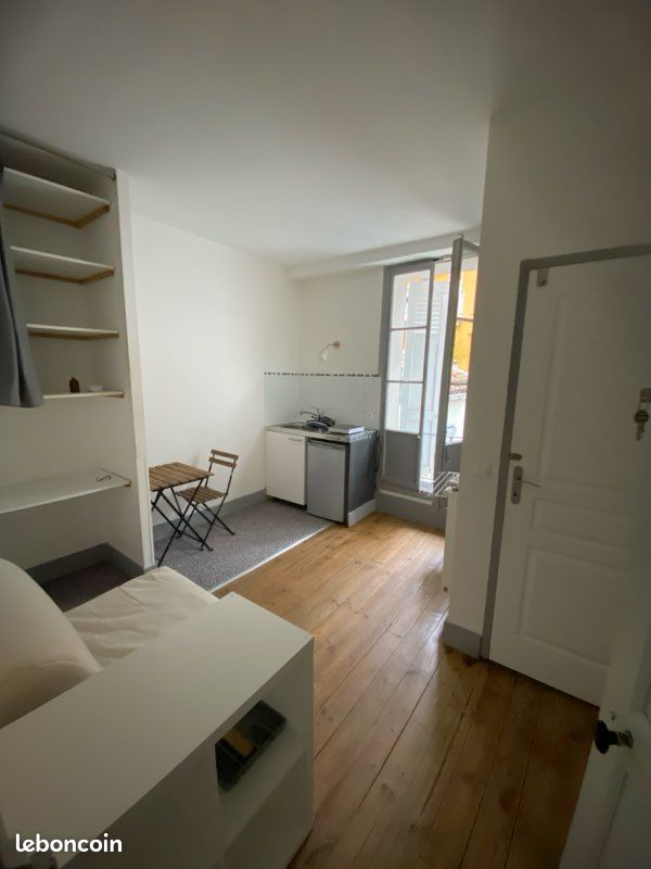 Appartement 1 pièce 15 m² · à Chambéry · 15 m² · 490 €/mois