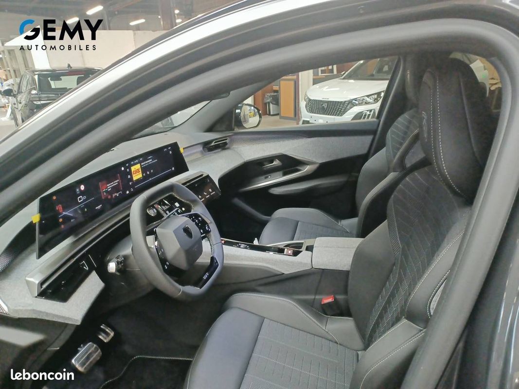 PEUGEOT 5008 Hybrid 145 - e DCS 6 GT - GARANTIE 8 ANS PEUGEOT CARE (image 10)