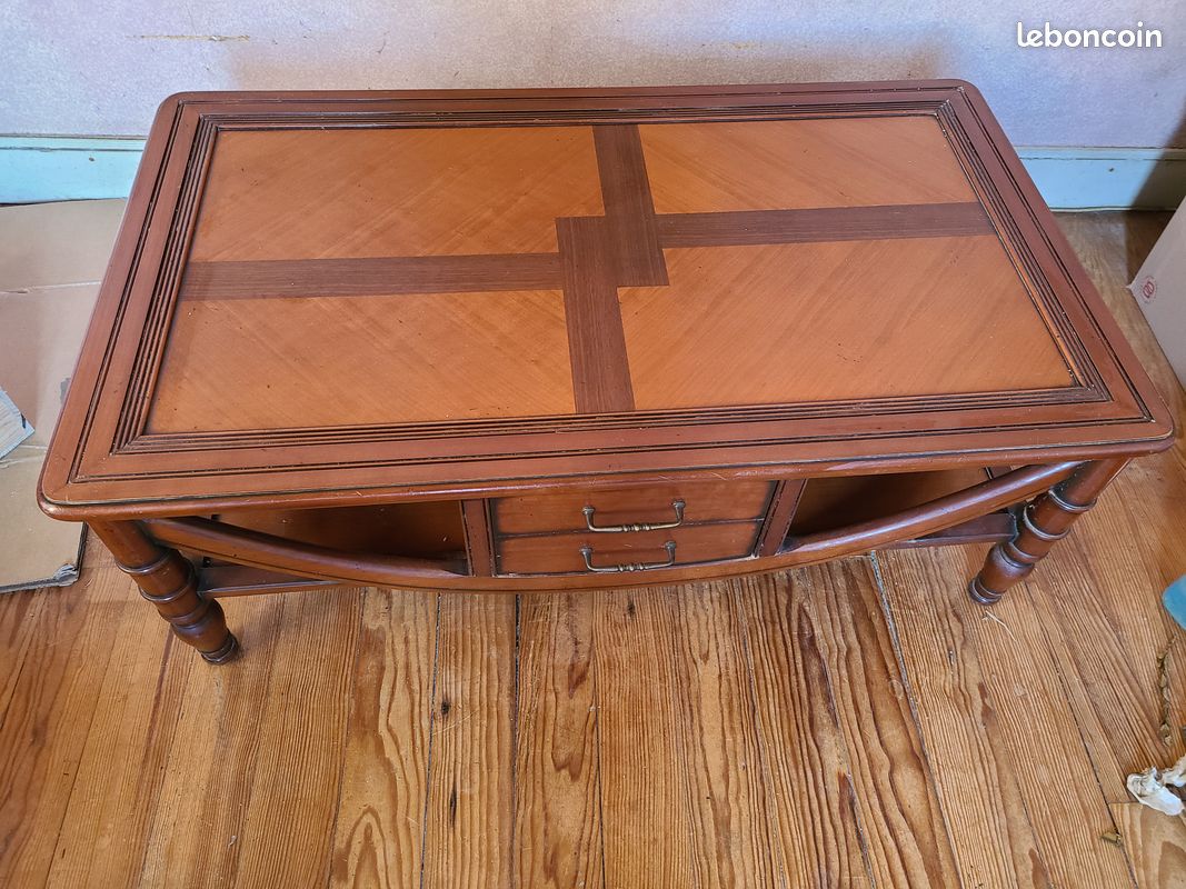 Superbe table basse en noyer avec rangements – style classique chic (image 2)