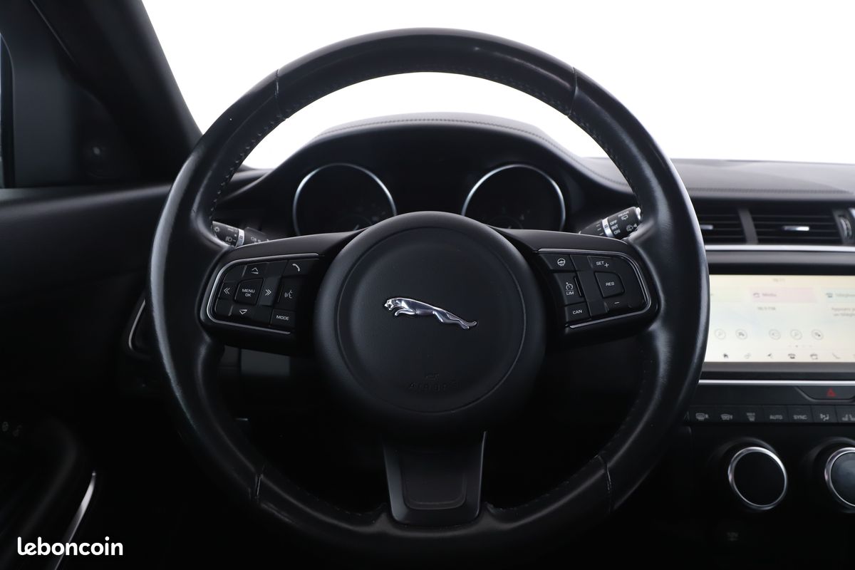 Jaguar E-Pace D180 AWD S BVA 180 ch (image 15)