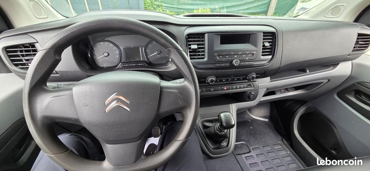 Citroën Jumpy FOURGON M 2.0 HDI 120 *PRIX TTC 14390e * (réf:FM022-112-VO2072) (image 10)