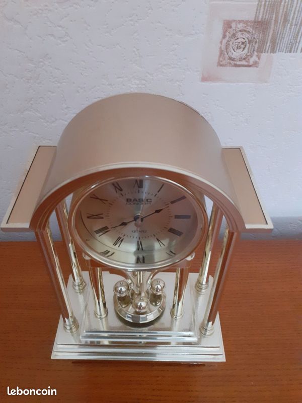 Pendule de table "Basic concept" (image 7)
