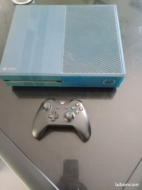 Xbox one 250 avec plusieurs jeux (image 2)