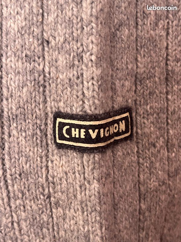 Pull vintage pour homme de chez Chevignon. Taille XL (image 3)
