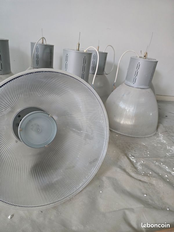 Luminaire industriel (image 2)