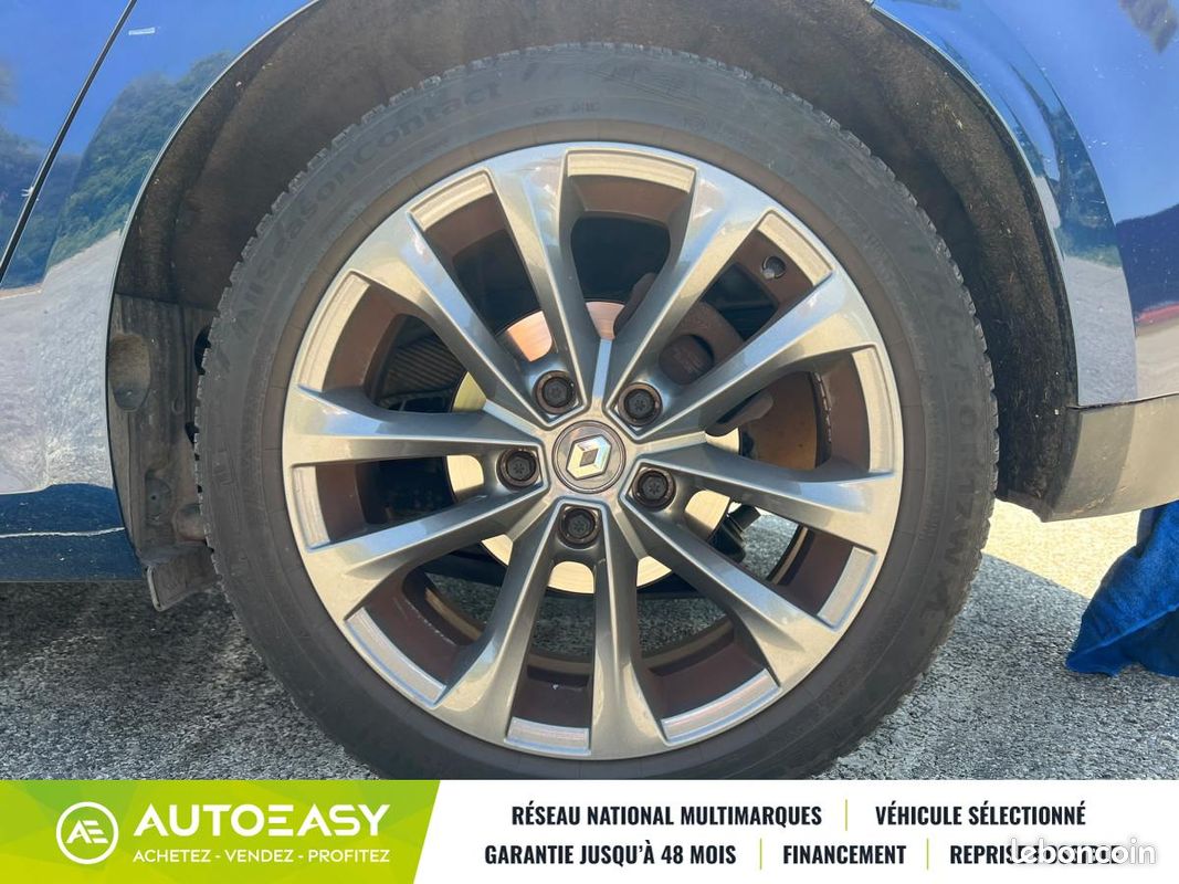 Renault Megane 1.2 TCE 100ch ENERGY LIMITED (image 12)