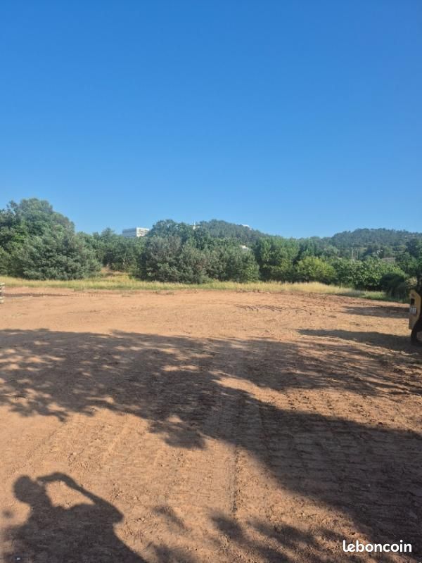Terrain 1 105 m² Saint Raphael · à Saint-Raphaël · 480 000 €