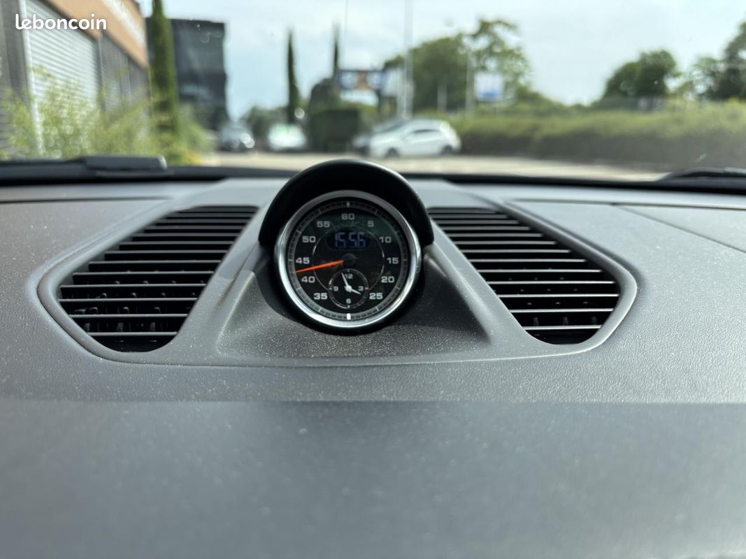 PORSCHE 911 3.8i - 520CH - 991 COUPE Turbo - TOIT OUVRANT - SIEGES ELECTRIQUE - PACK CHRONO (image 21)