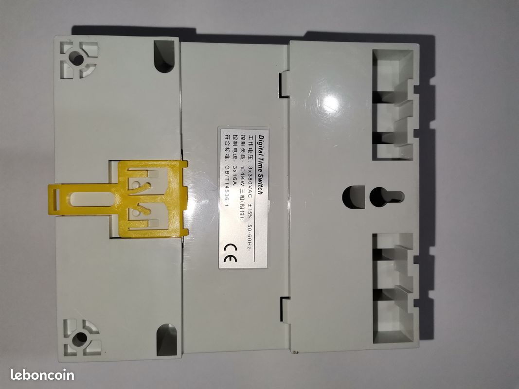 Sinotimer 380V Programmable Control Timer Power Switch (image 2)