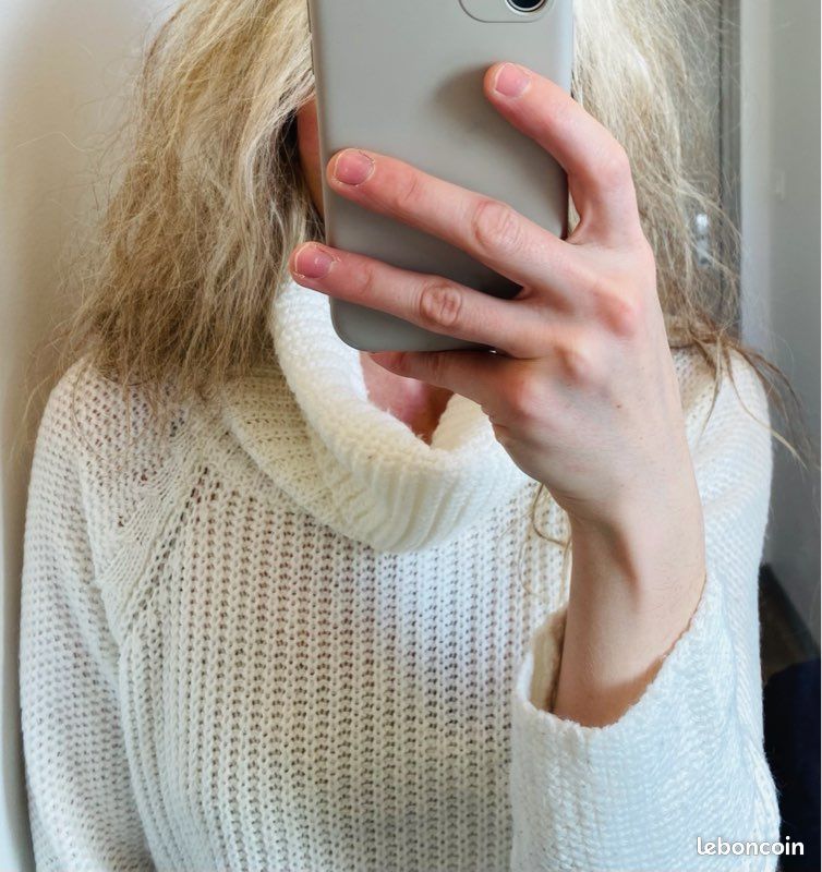 Pull blanc col roulé (image 1)