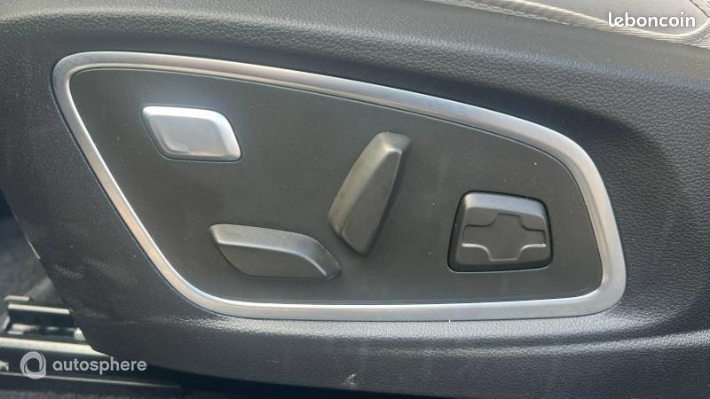 Renault Espace 1.2 E-Tech full hybrid 200ch Iconic 7 places - 25 (image 16)