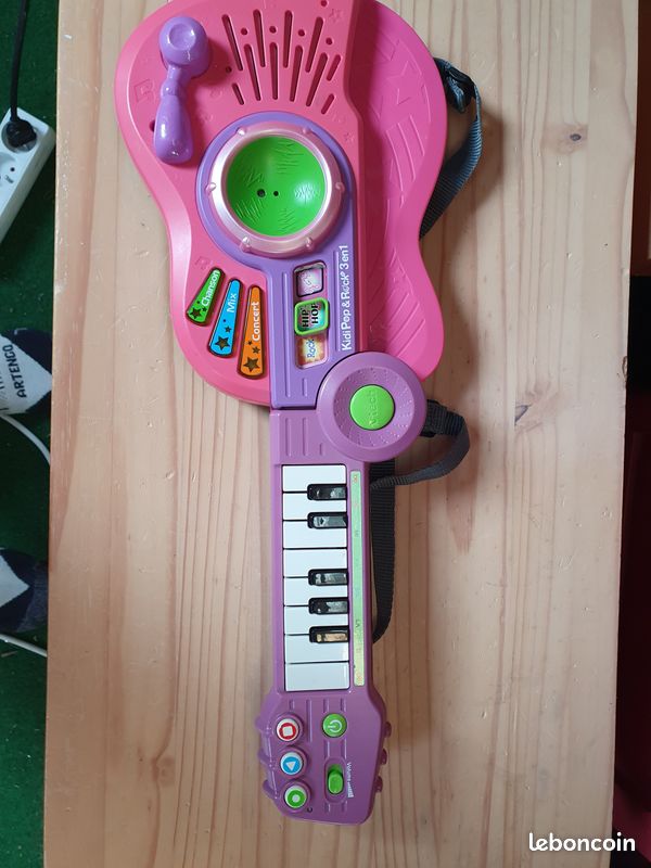 Guitare synthétiseur enfant (image 2)