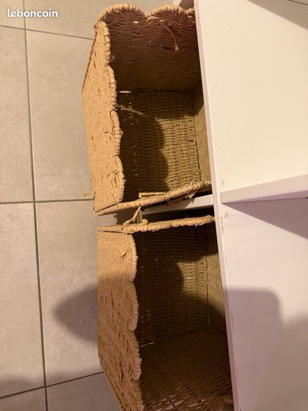 Meuble 4 cases - blanc + panier enfant (image 9)