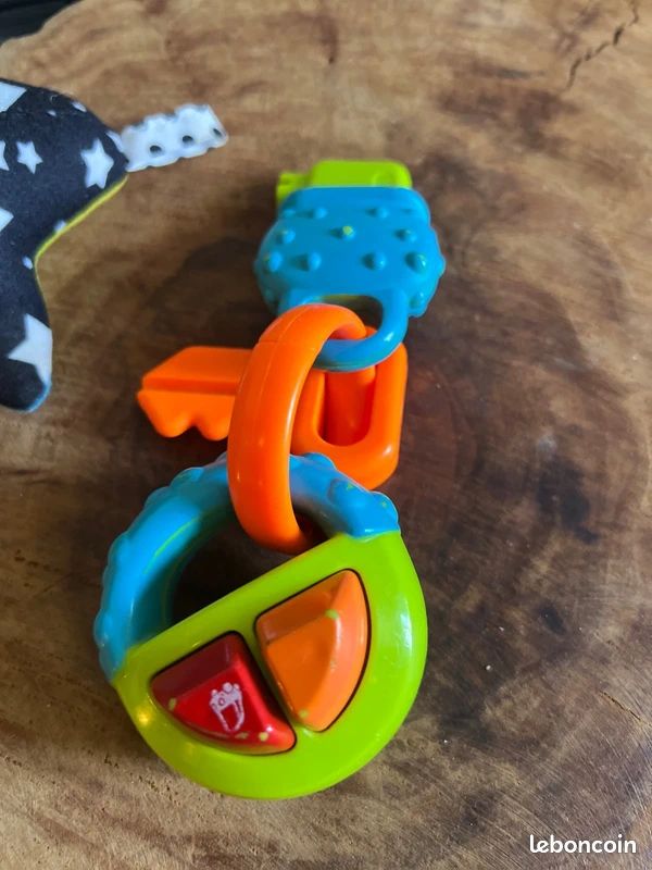 Deux petits jouets bébé dès la naissance (image 3)