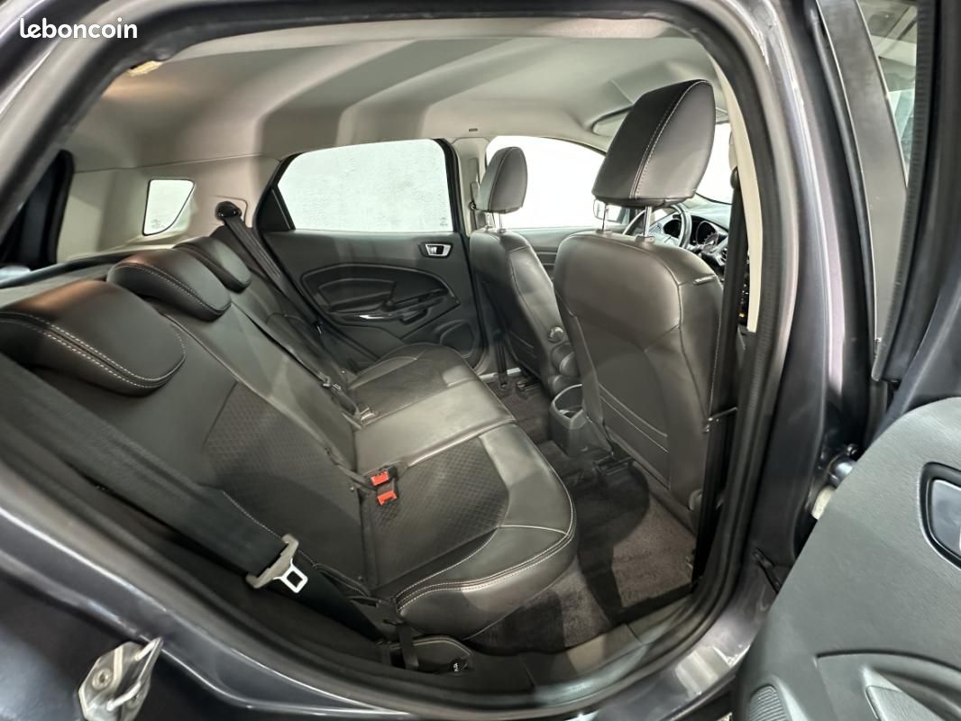 Ford EcoSport TDCi 95 Titanium (image 17)