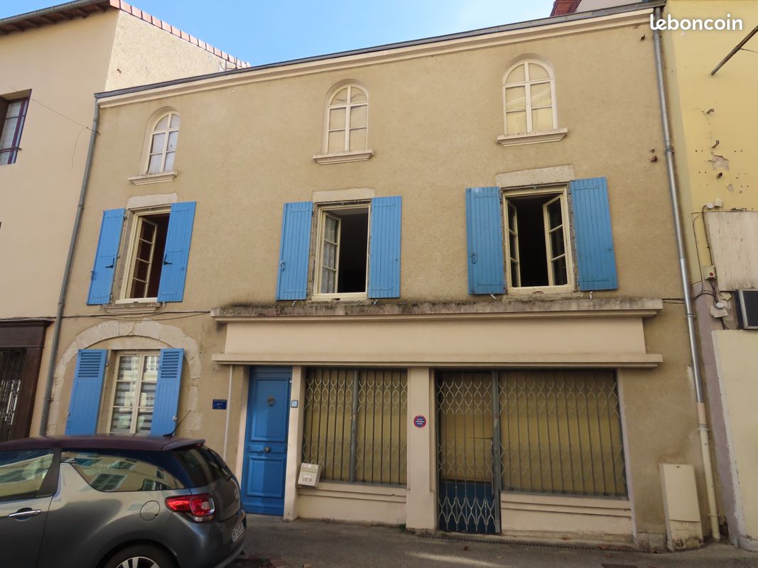 Maison 7 pièces 99 m² · à Gannat · 99 m² · 109 100 €