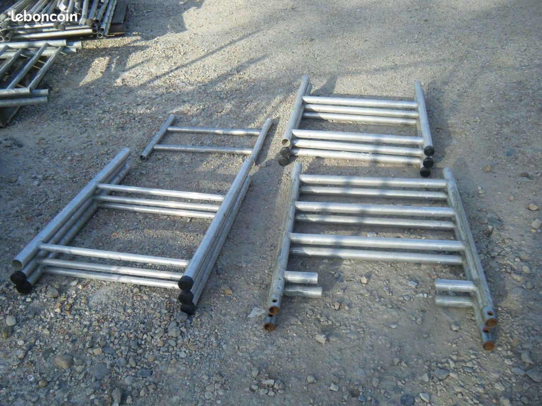 Pièces échafaudages de marques diverses.... (image 3)