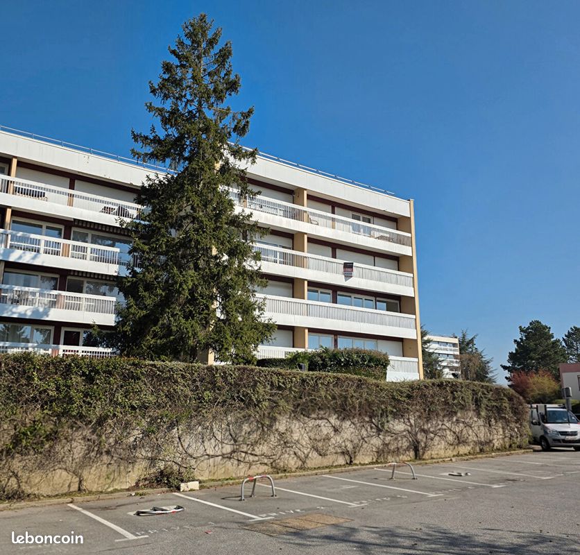 Appartement 2 pièces 47 m² · à Élancourt · 47 m² · 163 000 €