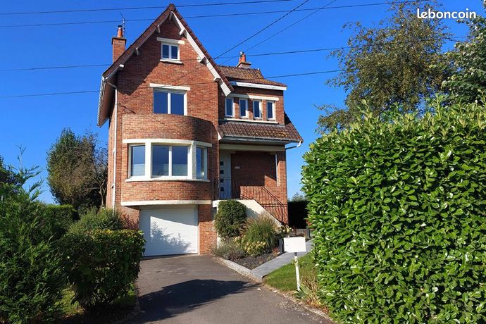 Maison 7 pièces 140 m²