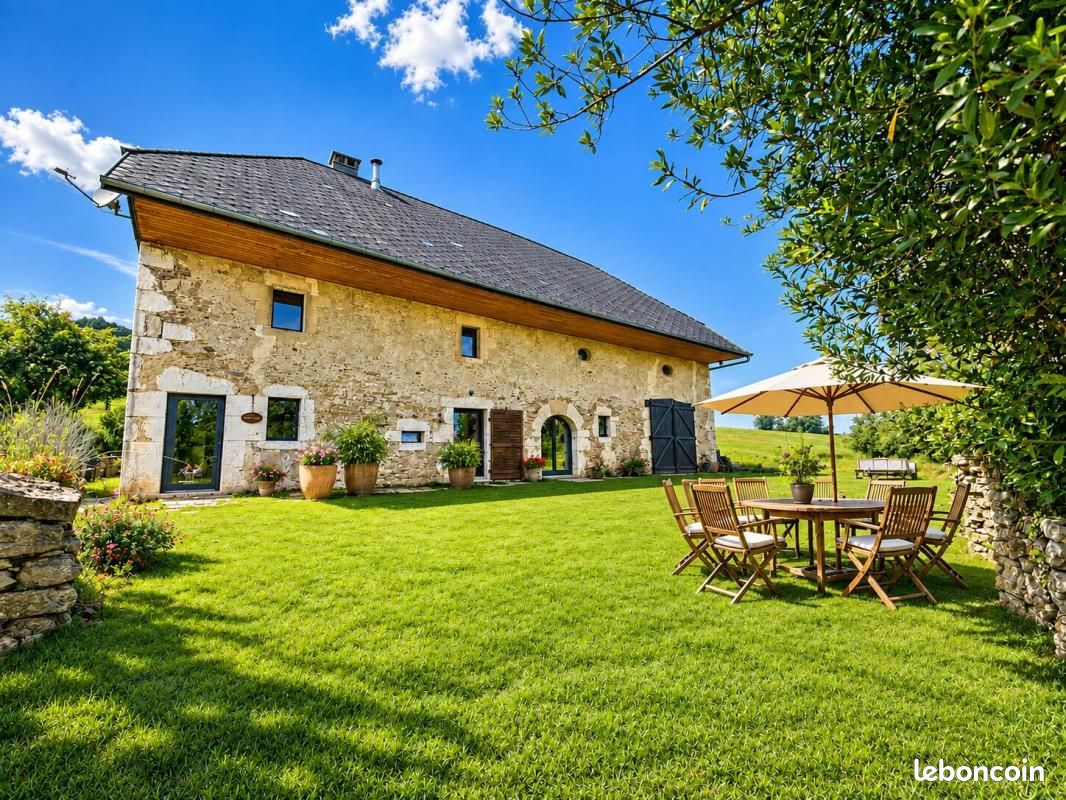 Maison 7 pièces 168 m² · à Massingy · 168 m² · 524 000 €