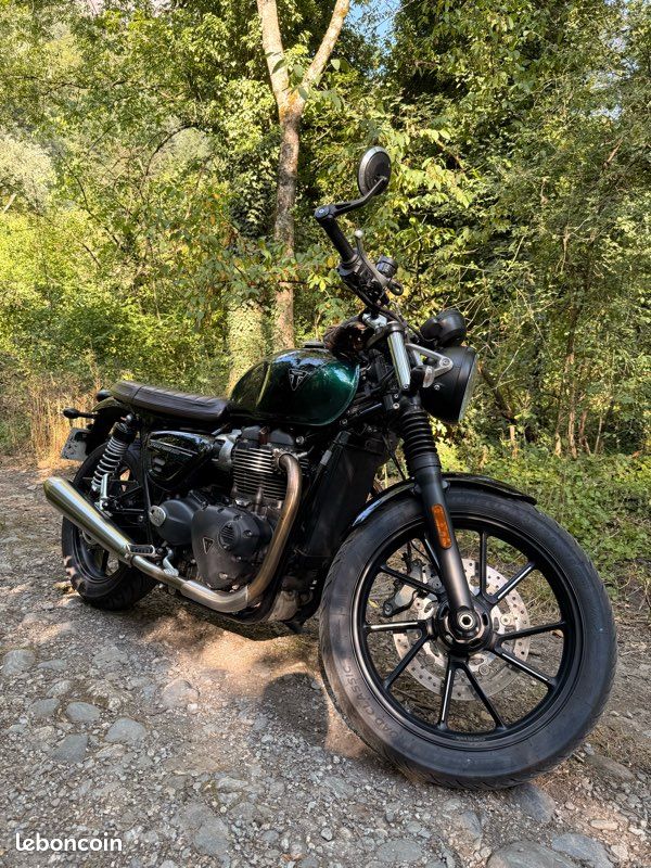 Triumph Speed Twin 900 – 2024 – Competition Green / Phantom Black (image 2)