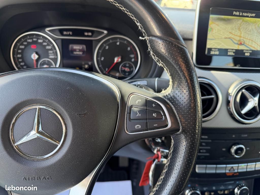 MERCEDES CLASSE B 200 d Bva - Sensation GPS + clim + camera AR (image 25)