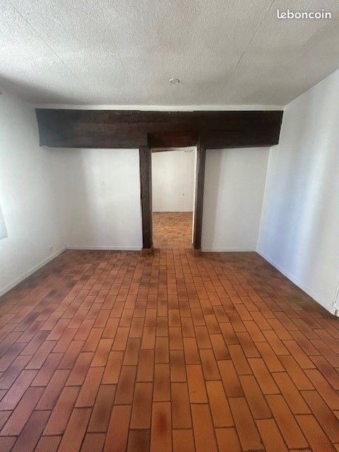 Appartement 5 pièces 81 m² · à Provins · 81 m² · 763 €