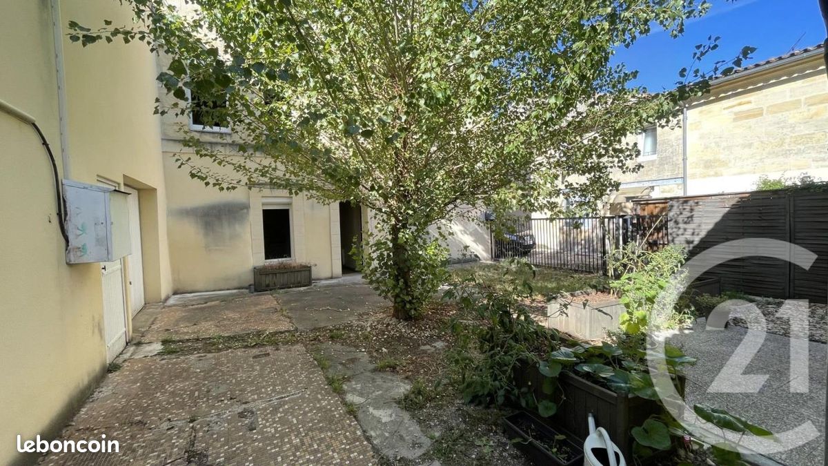 Maison 4 pièces 115 m² · à Saint-Médard-de-Guizières · 115 m² · 161 000 €