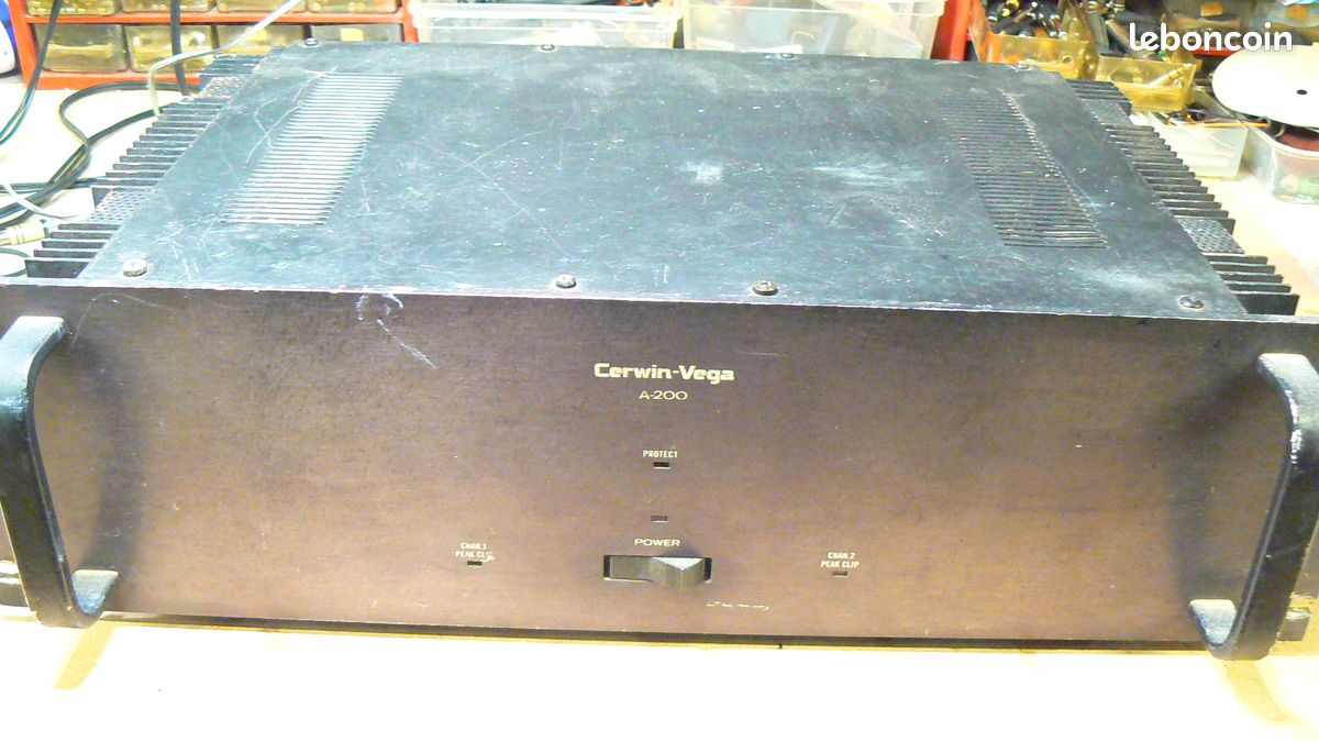 Cerwin-vega A-200 Made in USA (image 1)