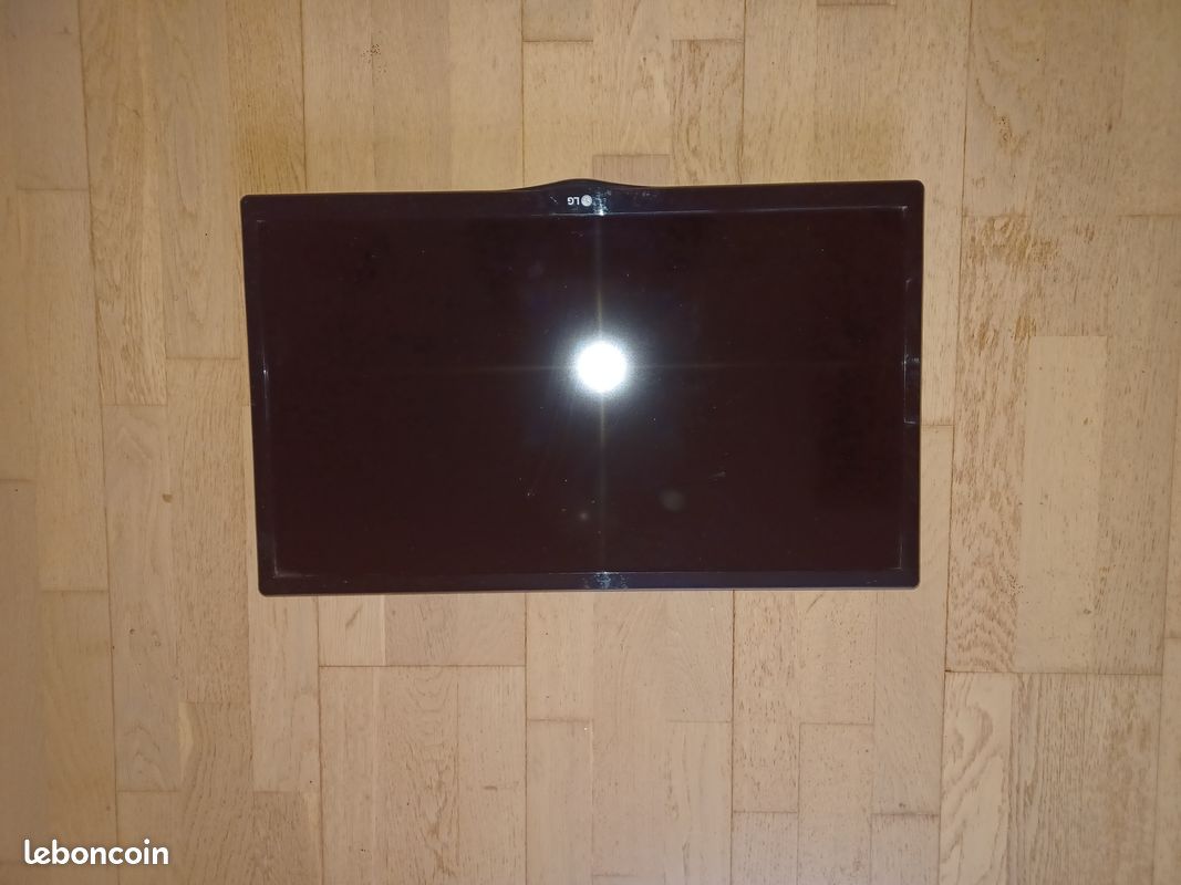 Téléviseur 60 cm (image 1)