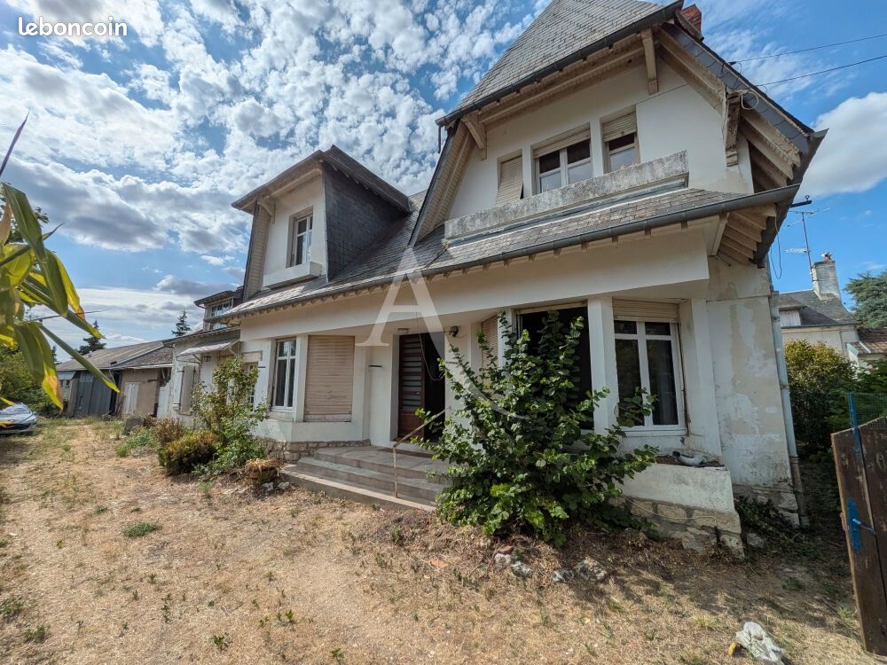 Maison 6 pièces 210 m² · à Valloire-sur-Cisse · 210 m² · 160 000 €