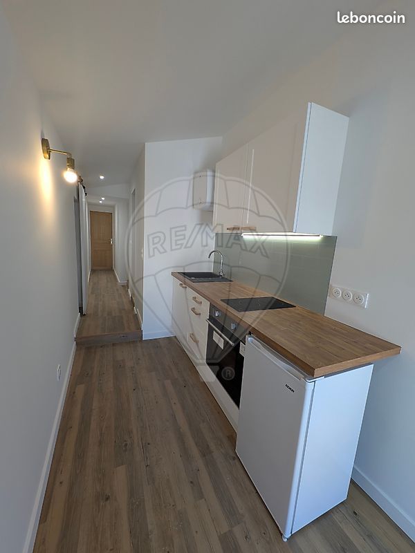 Appartement 1 pièce 15 m² · à Villefranche-sur-Saône · 15 m² · 390 €