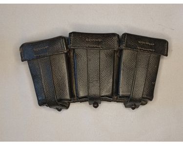 Lot De 2 Anciennes Cartouchières De Chasse En Cuir – Objet Vintage – Occasion