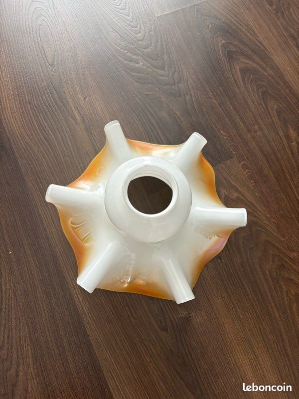 🌟 Abat-jour en opaline – Verre festonné irisé – Dégradé orange blond – Vintage – Très bon état (image 4)