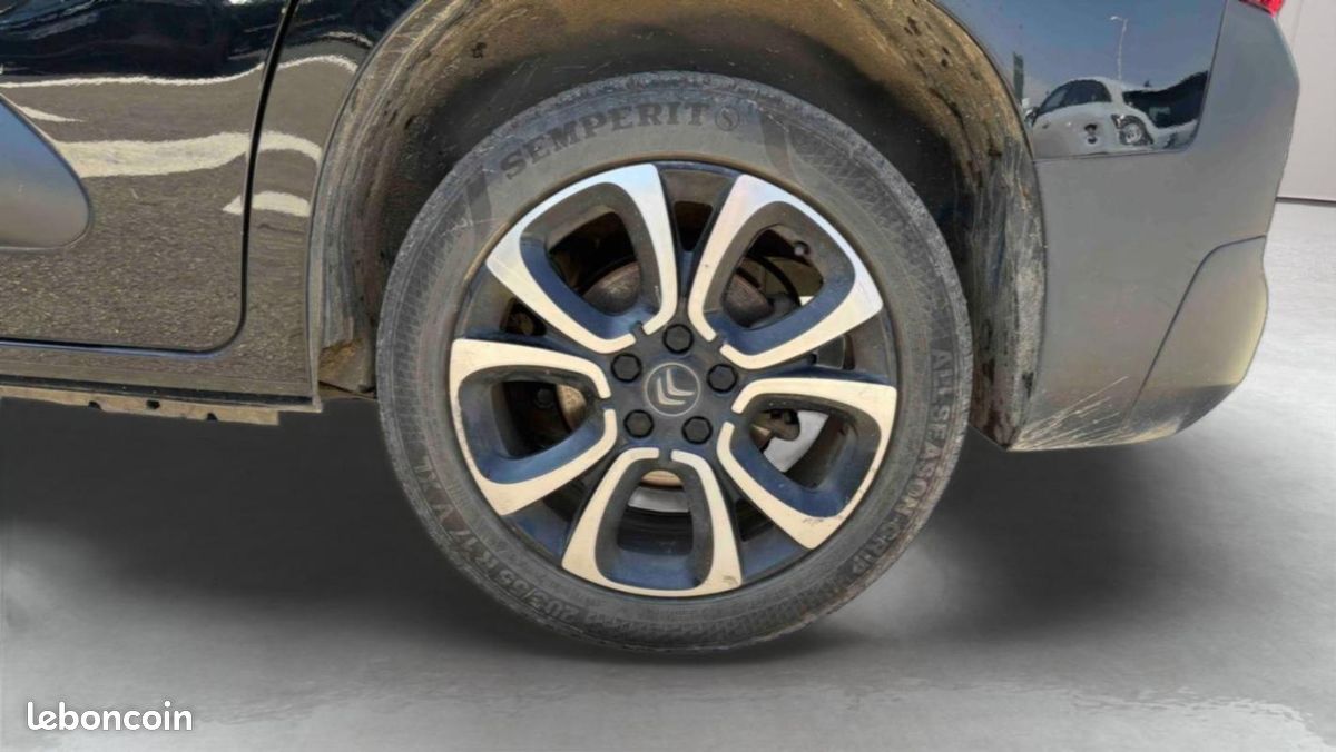 Citroën Berlingo Taille M PureTech 110 S&S BVM6 Shine (image 10)