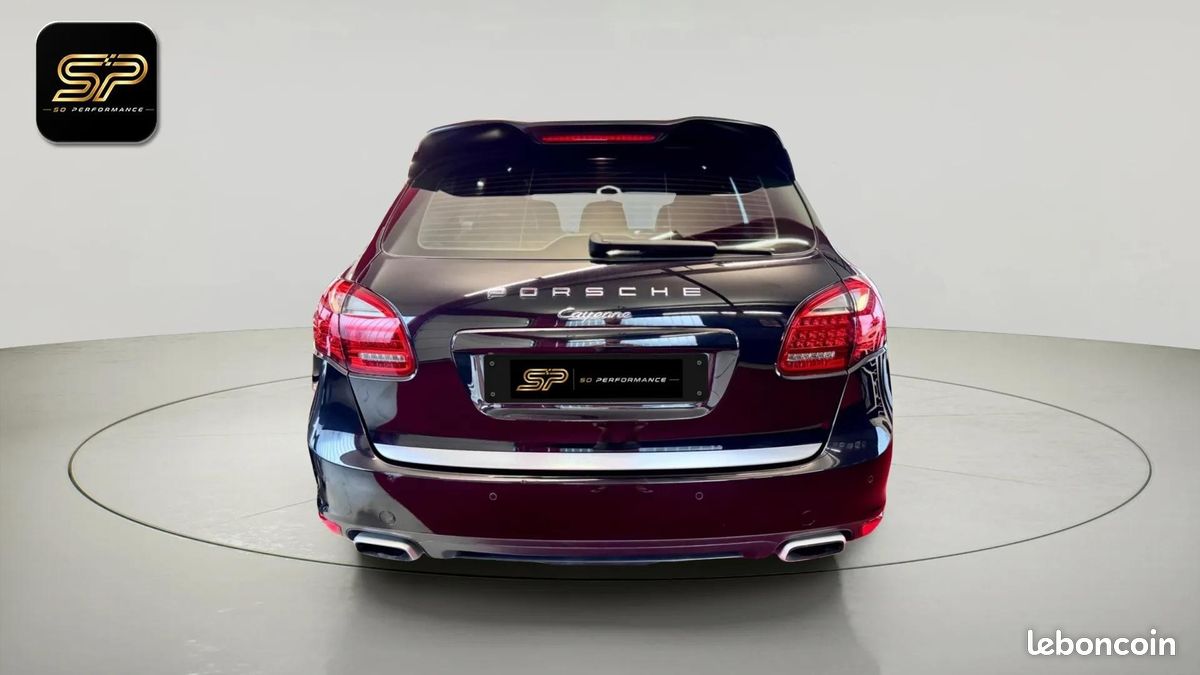 Porsche CAYENNE Porsche Cayenne Diesel 3.0 V6 245 ch Tiptronic * Cuir Intégral * PDLS * PCM * Réservoir 100L (image 5)