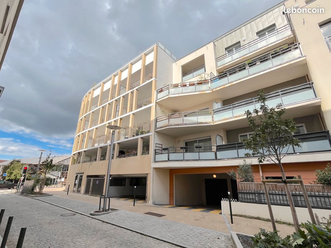Appartement 2 pièces 43 m² · à Bagneux · 43 m² · 1 210 €/mois