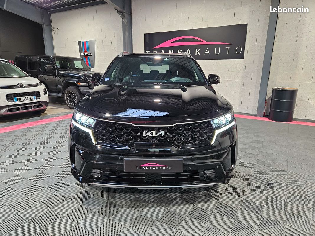Kia SORENTO 1.6 T-GDi 265 CV Premium 4x4 PHEV / SUIVI KIA COMPLET / GARANTIE KIA (image 8)