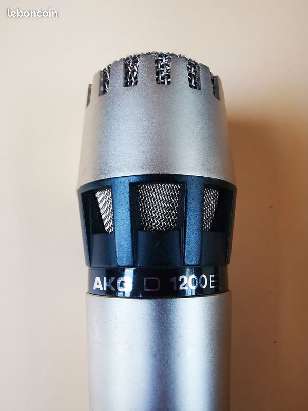 Micro vintage AKG d1200E super son (image 6)