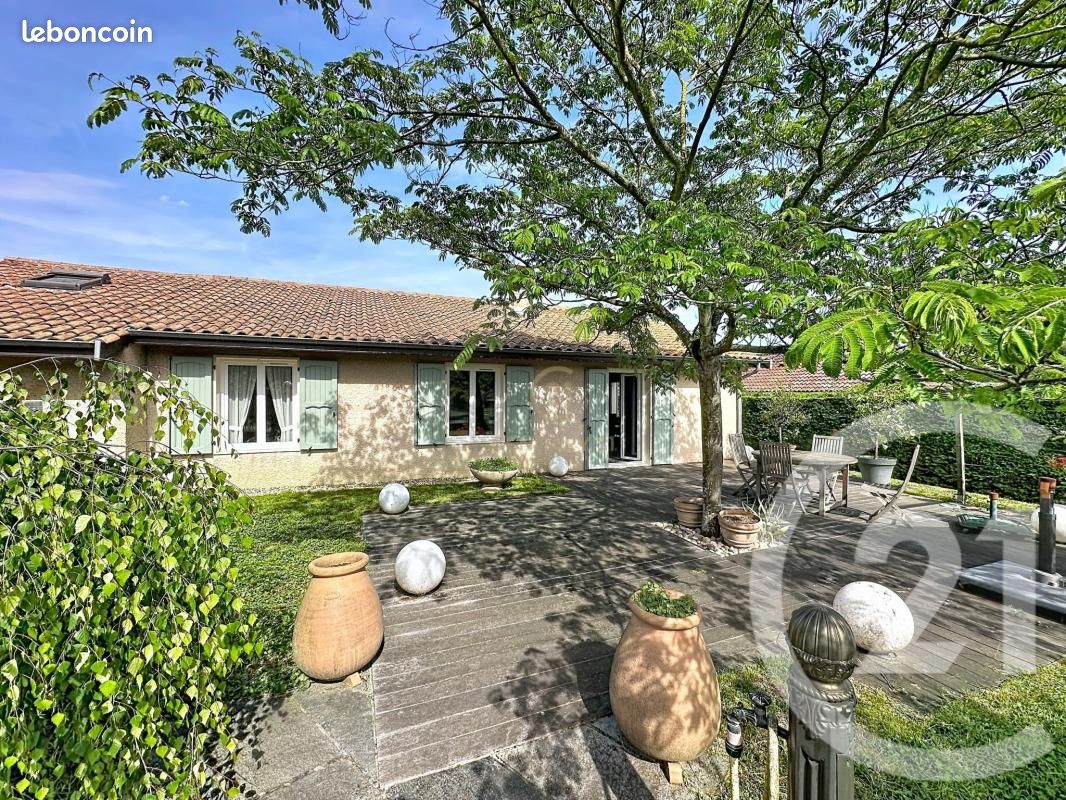 Maison 5 pièces 160 m² · à Charly · 160 m² · 570 000 €