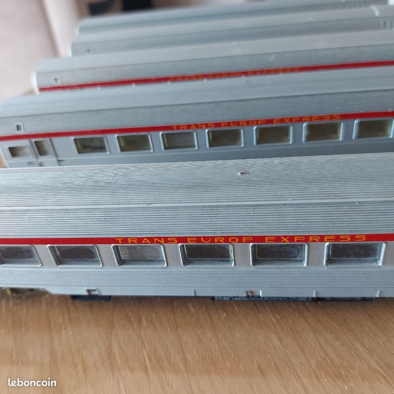 Jouef H0 - Wagon de passagers pour trains miniatures (7) - 7 Jouef H0 - Wagon de passagers pour trains miniatures (7) - 7