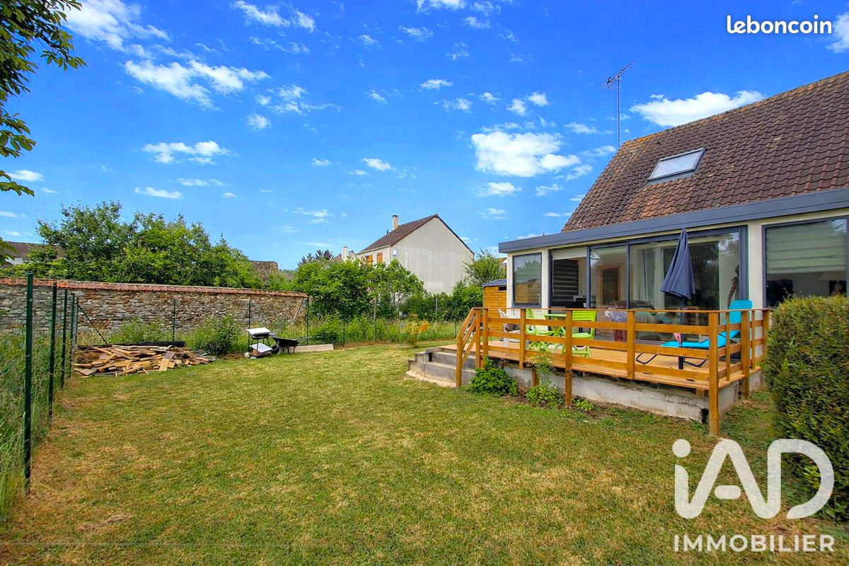 Appartement 2 pièces 56 m² · à Orvilliers · 56 m² · 950 €