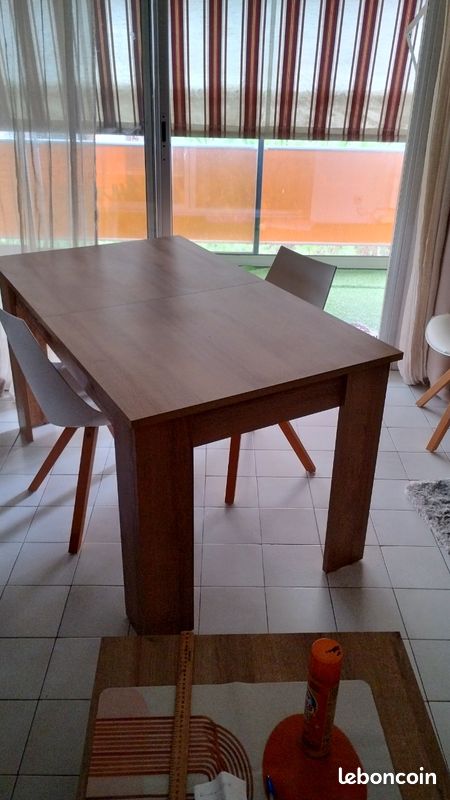 Table salle a manger extensible (image 1)