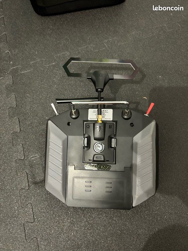 Taranis QX7+ crossfire (image 2)
