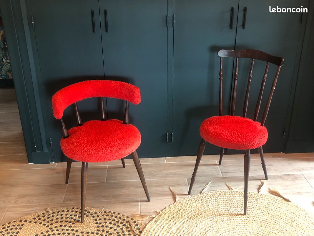 Lot de 2 chaises année 70 (image 1)