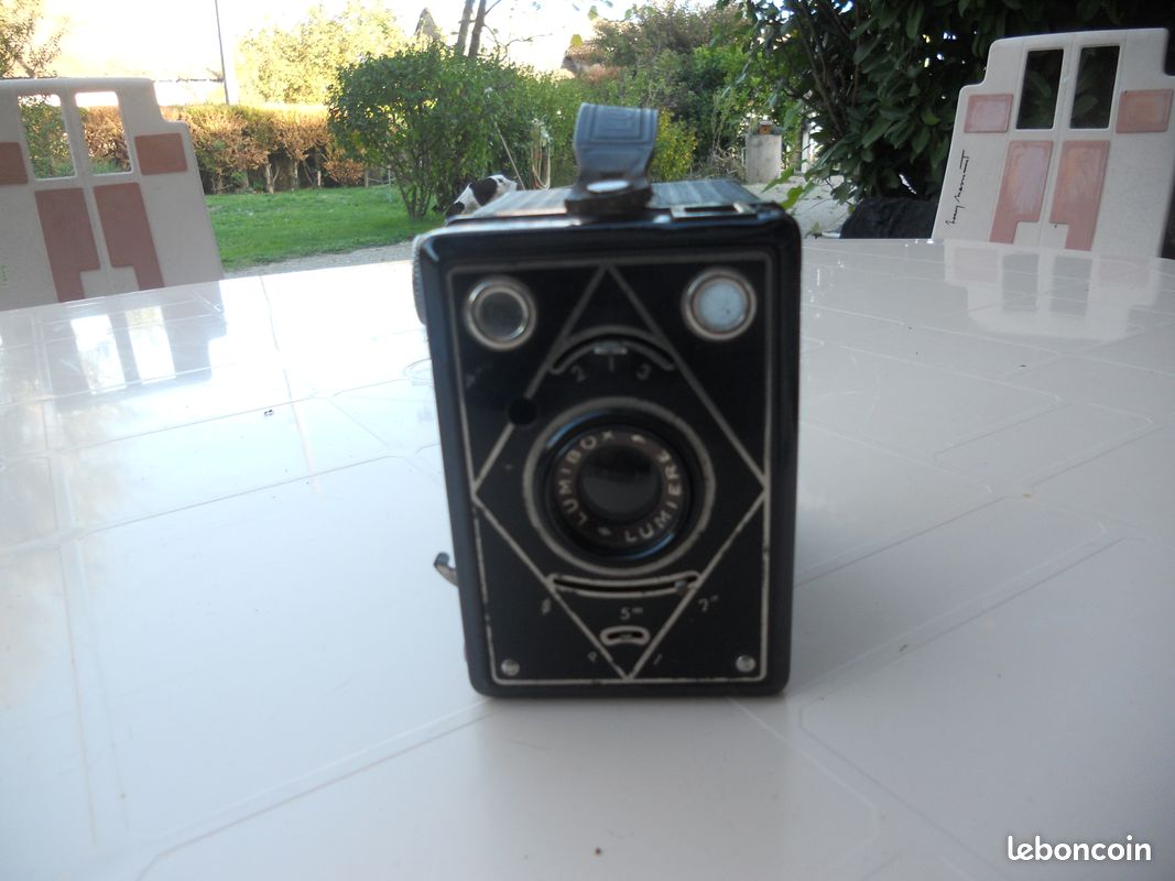 Appareil Photo Ancien LUMIBOX LUMIERE - Années 30/40, état Correct