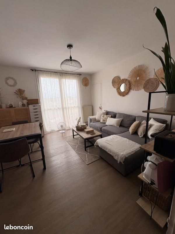 Appartement 3 pièces 58 m² · à Romans-sur-Isère · 58 m² · 520 €